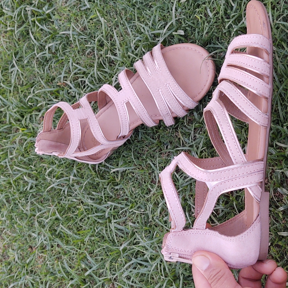 SO Gladiator Sandals dusty pink sz 8 women's
